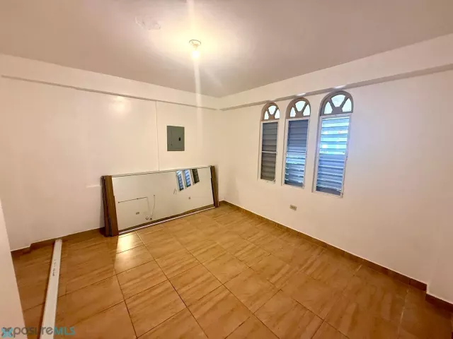 Barrio Guayabo alquiler en Aguada, PR