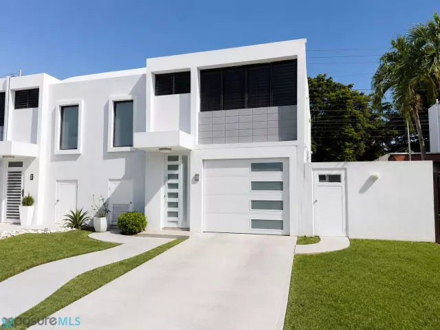 Urb. Casa Linda Court alquiler en Guaynabo, PR