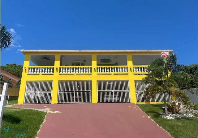 Sector Mar Chiquita venta en Manati, PR