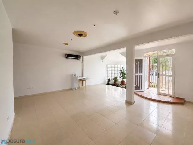 Urb. University Gardens venta en San Juan, PR