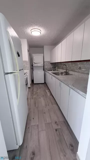 Condo Torrimar Plaza alquiler en Guaynabo, PR