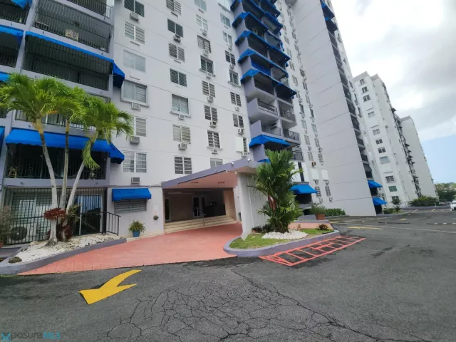 Condo Sky Towers venta en San Juan, PR