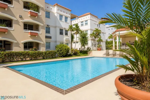 Condo Villa Caracoles venta en Lajas, PR