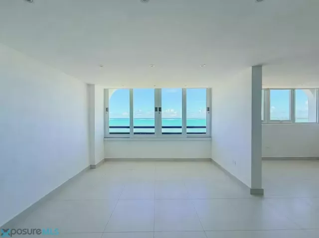 Condo Playa Dorada alquiler en Carolina, PR