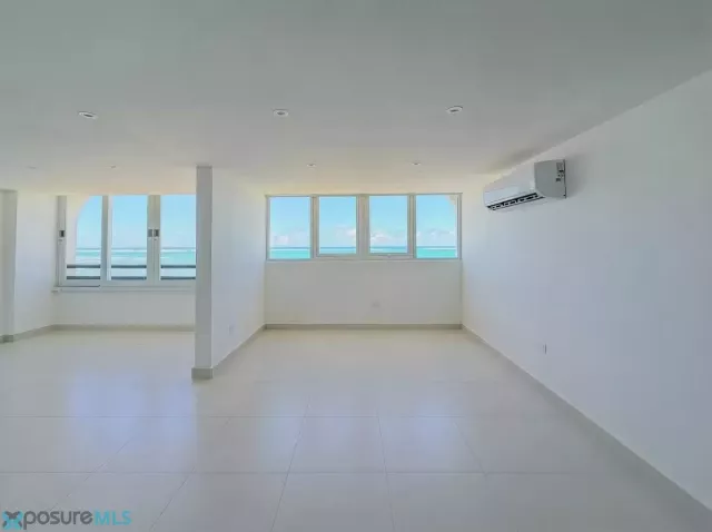 Condo Playa Dorada alquiler en Carolina, PR