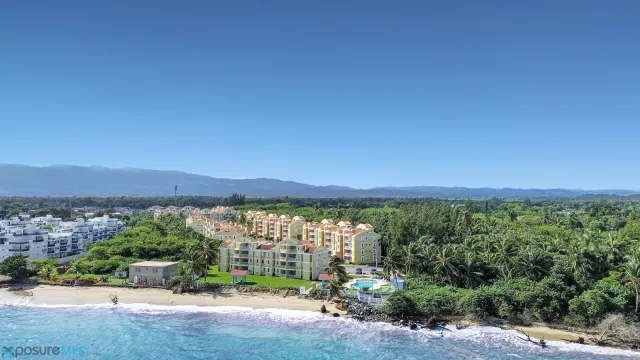 Condo Villas Del Mar Beach Resort venta en Loiza, PR