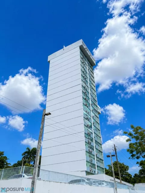 Condo College Park Apartments alquiler en San Juan, PR