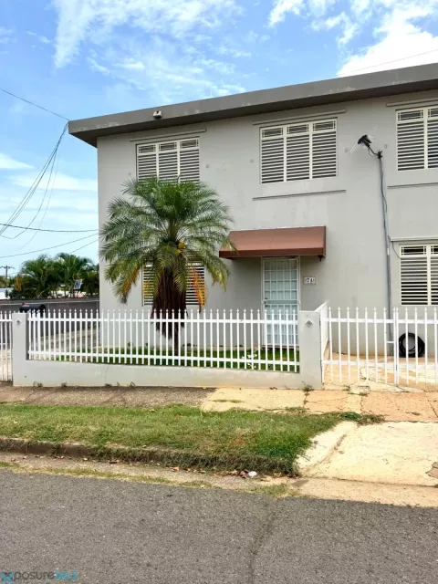 Urb. San Carlos alquiler en Aguadilla, PR