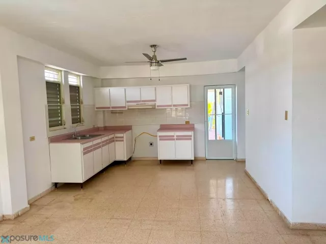 Urb. San Carlos alquiler en Aguadilla, PR