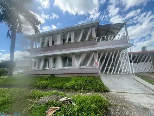 Urb. Santa Rosa alquiler en Bayamon, PR