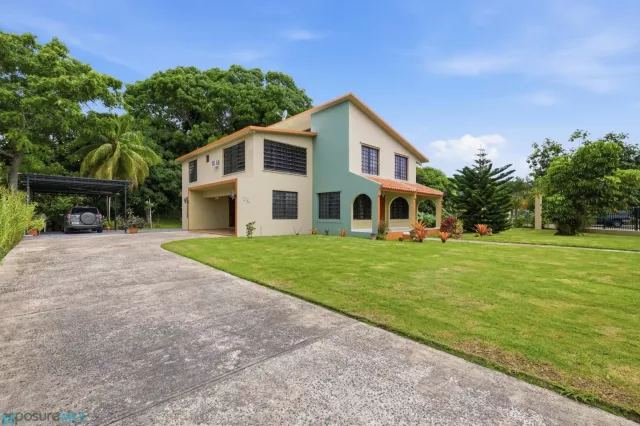Urb. Colinas Del Yunque venta en Rio Grande, PR