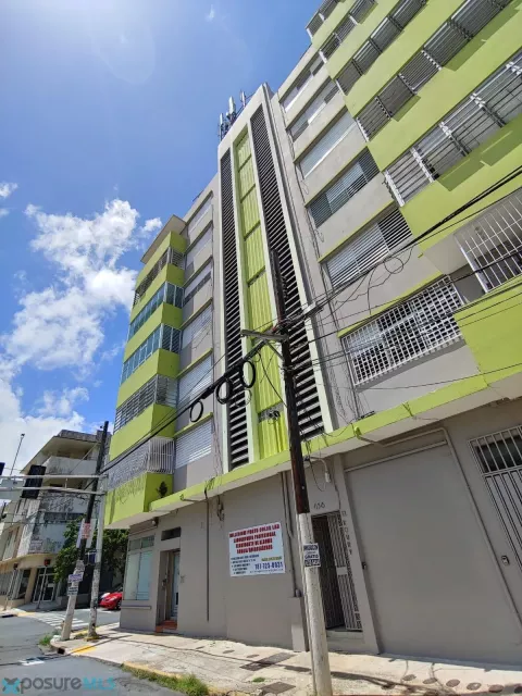 Condo El Koury venta en San Juan, PR