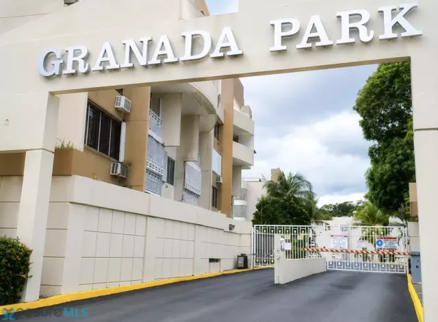 Condo Granada Park venta en Guaynabo, PR