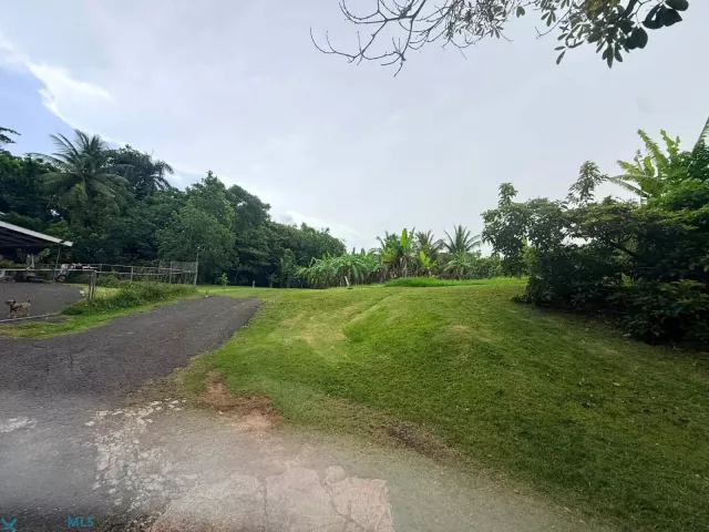 Barrio Pueblo venta en Moca, PR