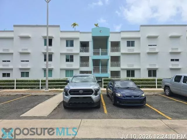 Condo Hillside Village venta en Rio Grande, PR