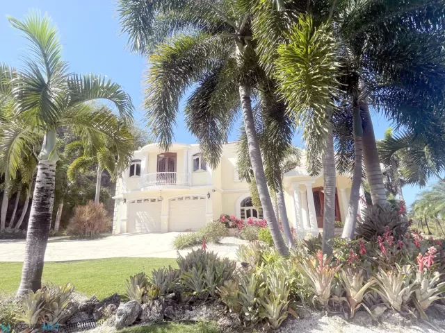Urb. Colinas De Monte Y Mar venta en Rincon, PR