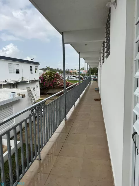 Barrio Algarrobo alquiler en Vega Baja, PR