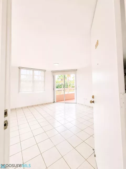Condo Palmar Del Rio alquiler en Guaynabo, PR