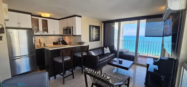 Condo Astor Building 1018 Ashford Ave alquiler en San Juan, PR