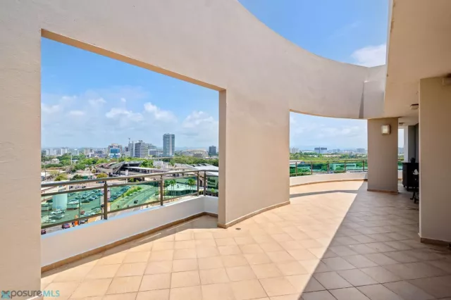 Condo The City venta en San Juan, PR