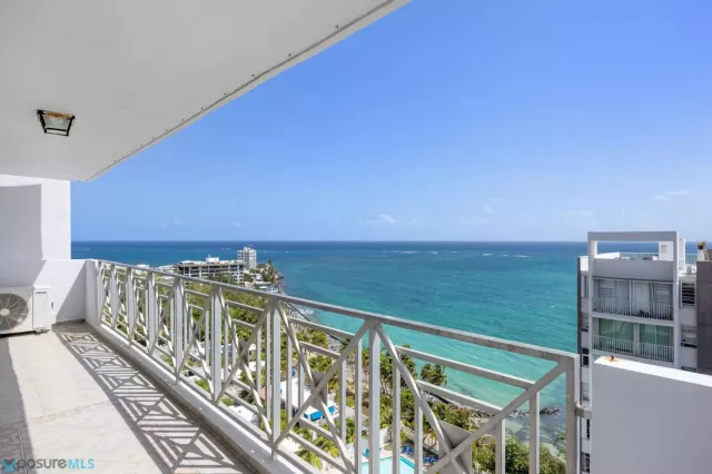 Condo Plaza Del Mar venta en Carolina, PR