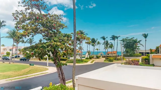 Urb. Dorado Reef venta en Dorado, PR