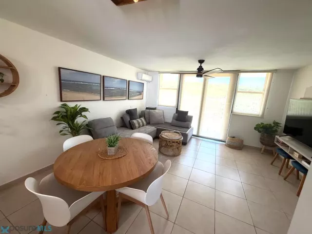 Condo Marbela Casa de Playa venta en Isabela, PR