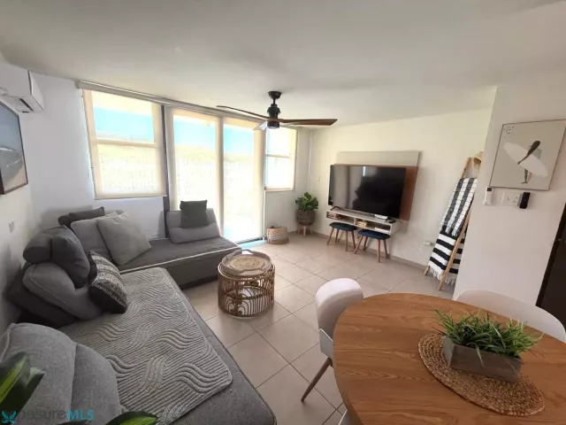 Condo Marbela Casa de Playa venta en Isabela, PR
