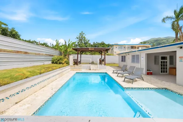 Urb. Colinas Del Yunque venta en Rio Grande, PR