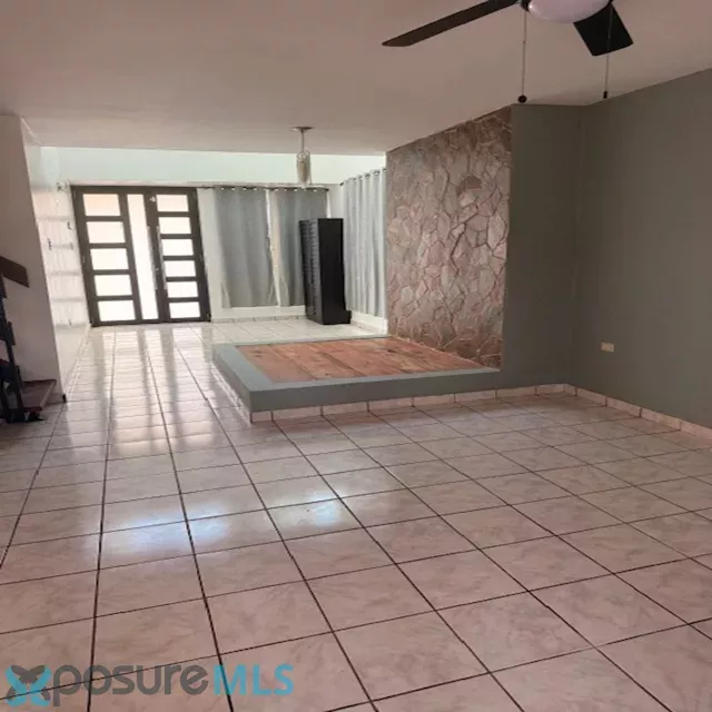 Urb. Portales De Jacaranda alquiler en Santa Isabel, PR