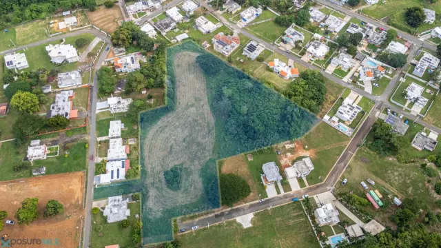 Barrio Hato Arriba venta en Arecibo, PR