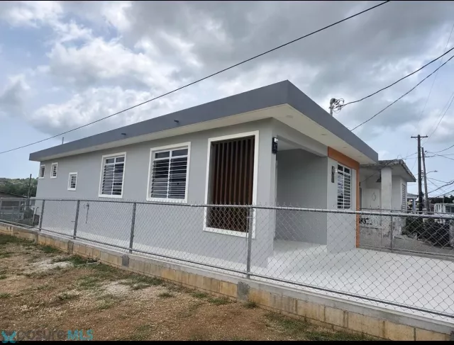Barrio Pueblo alquiler en Aguada, PR