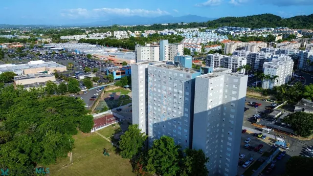 Condo Santa Maria II venta en Carolina, PR