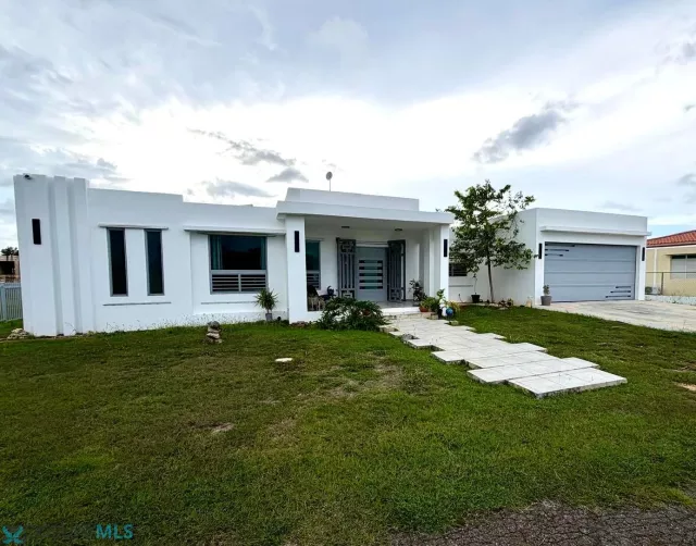 Urb. Valle Escondido venta en Aguadilla, PR