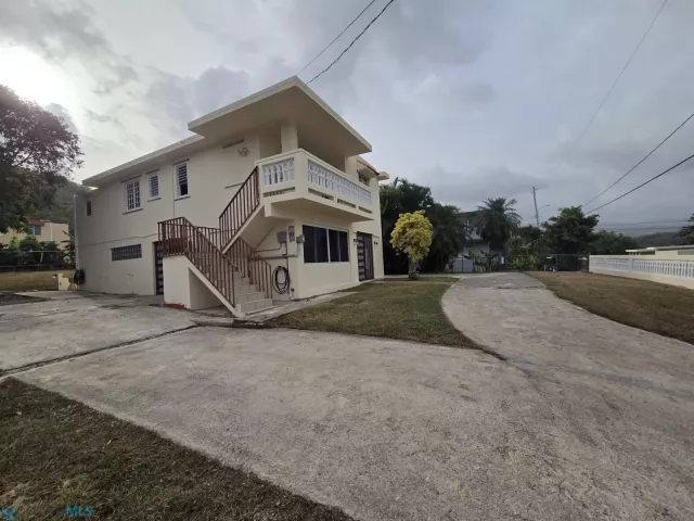 Barrio Collores alquiler en Humacao, PR