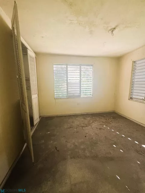 Urb. Reparto Universidad venta en San German, PR
