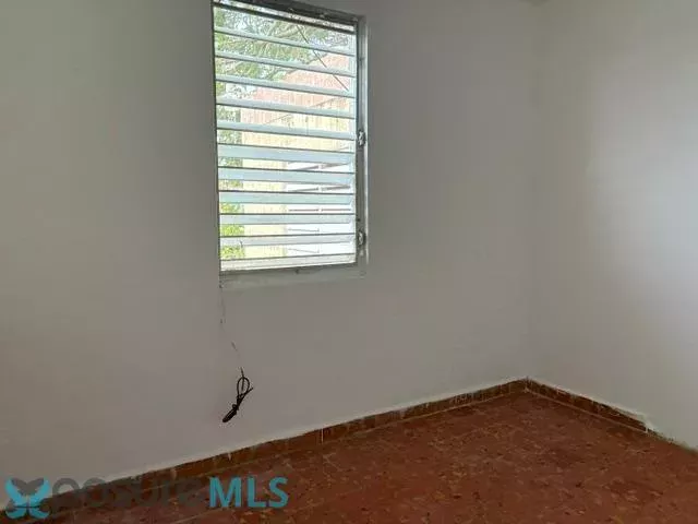 Condo El Paraiso 1560 Parana alquiler en San Juan, PR