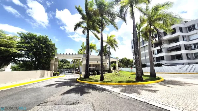 Condo Portales Parque Escorial venta en Carolina, PR