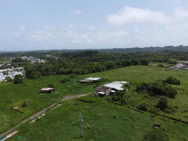 Barrio Arenales Bajos venta en Isabela, PR