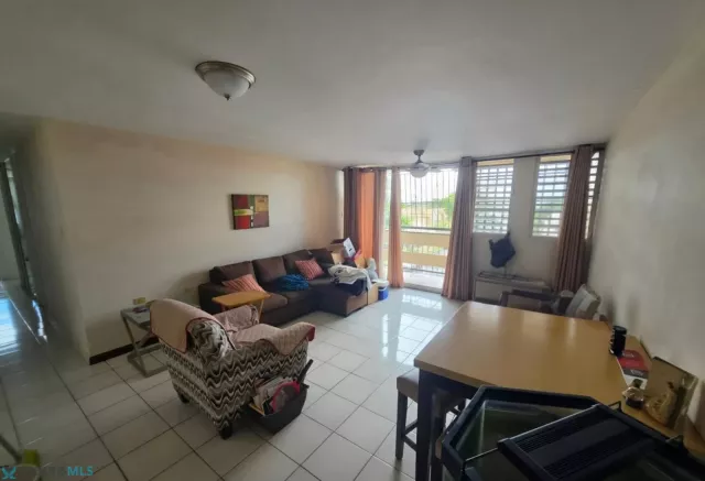 Condo Torrecillas venta en Carolina, PR
