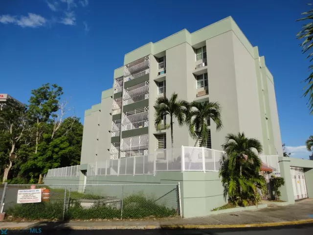Condo Hyde Park Tower venta en San Juan, PR