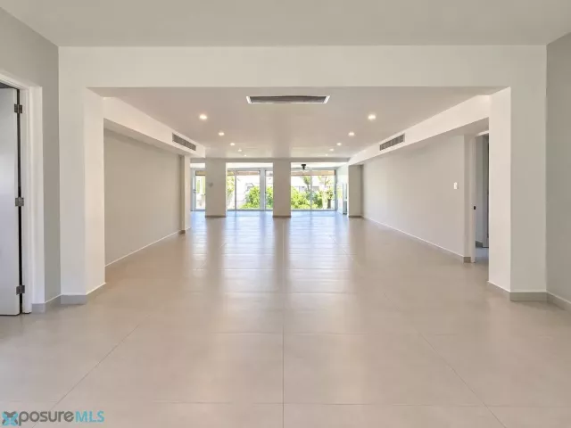 Urb. Garden Hills venta en Guaynabo, PR