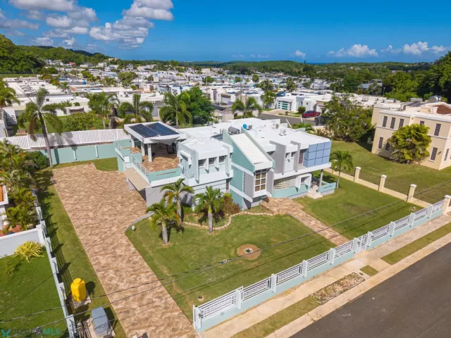 Urb. Santa Teresa venta en Manati, PR