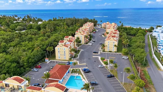 Condo Villas Del Mar Beach Resort venta en Loiza, PR