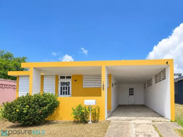 Urb. San Antonio en Arroyo, PR