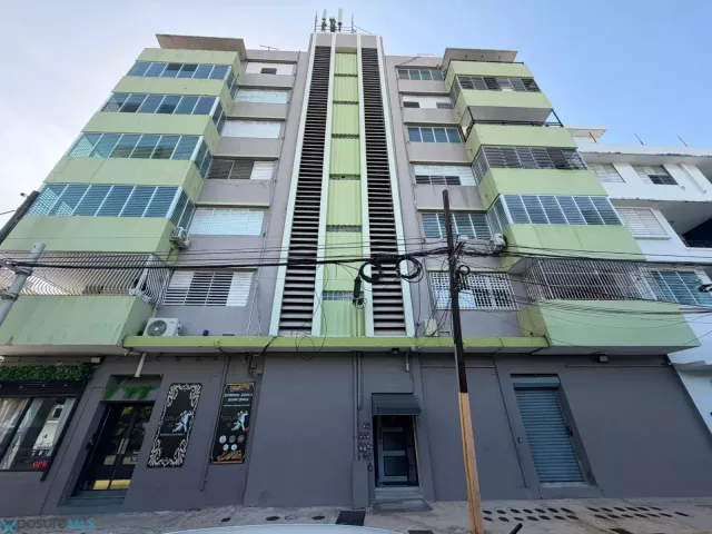 Condo El Koury venta en San Juan, PR