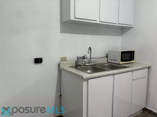 Condo El Paraiso 1560 Parana alquiler en San Juan, PR