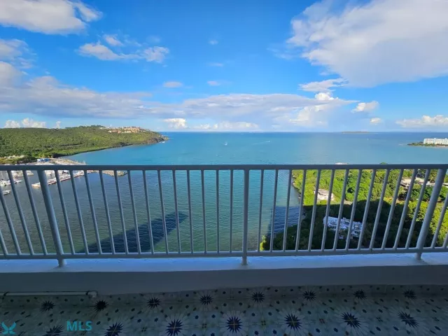 Condo Dos Marinas alquiler en Fajardo, PR